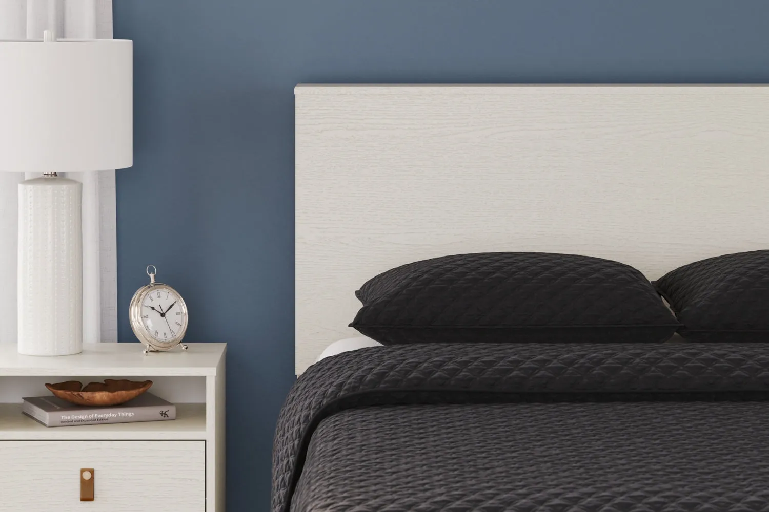 Aprilyn Queen Bookcase Headboard with Dresser, Chest and 2 Nightstands